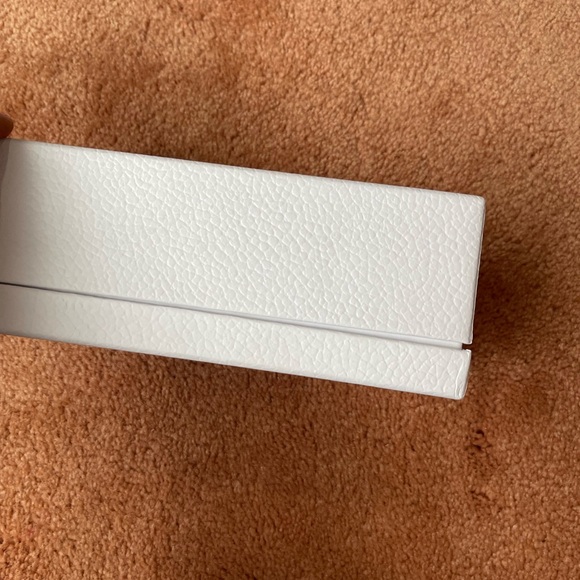 DIOR boxes one with case and one without - Picture 8 of 16